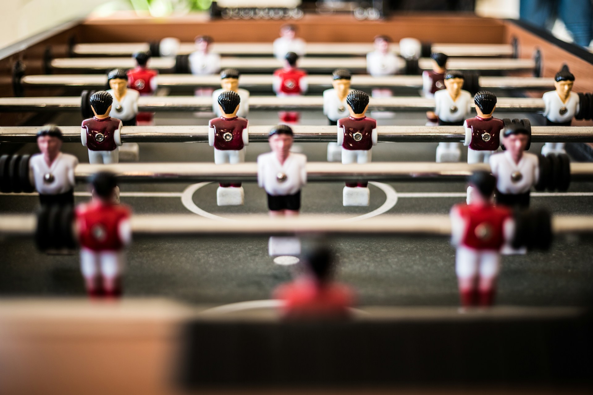 Hackman's Team Effectiveness Model: Designing the Conditions for Collective Performance