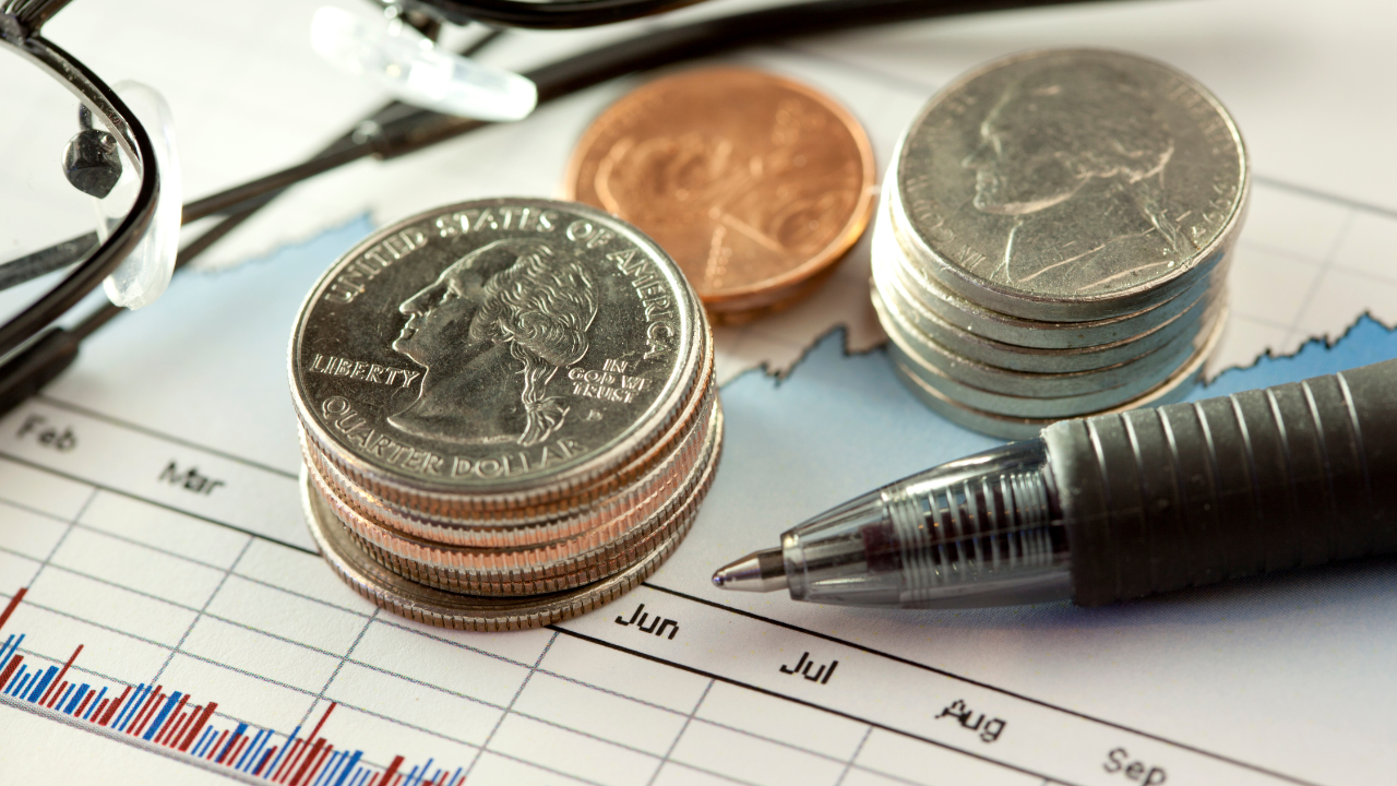 Economics & Finance